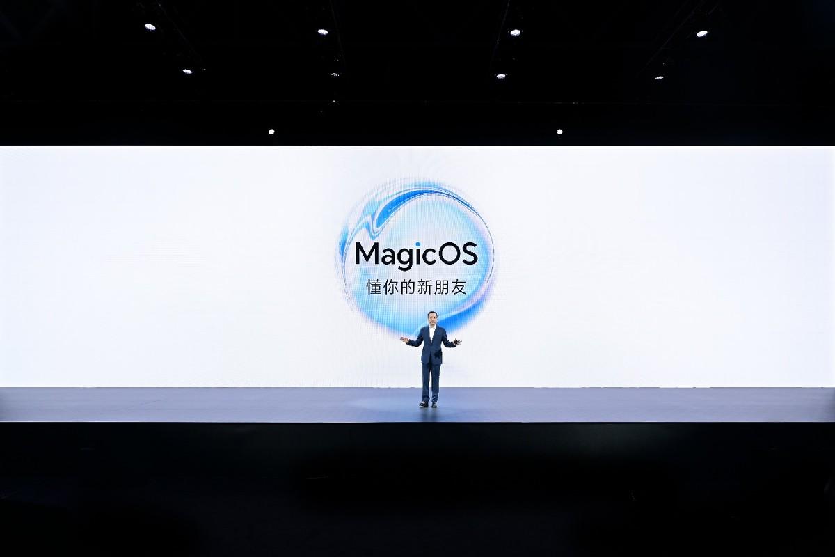 破界！荣耀MagicOS 7.0“个人化全场景”AI操作系统发布